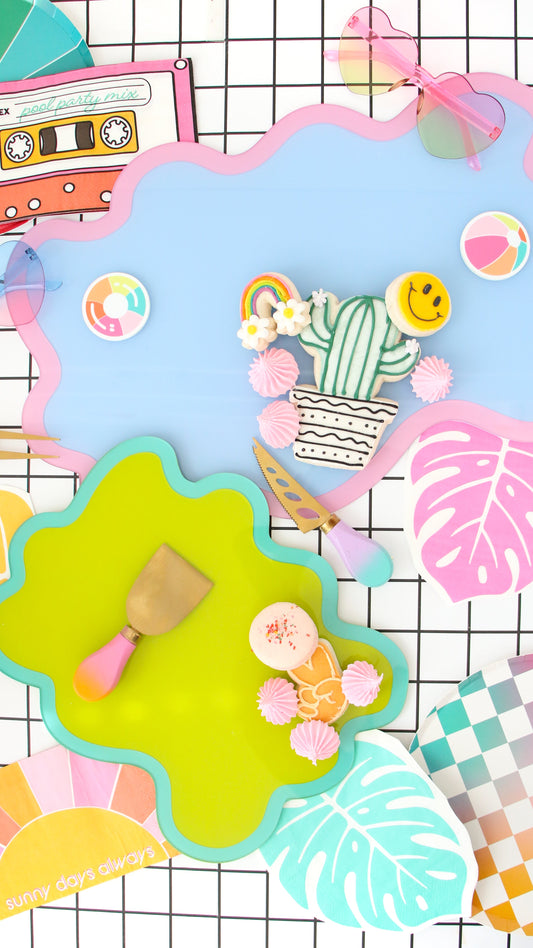 Periwinkle and pink wavy tray