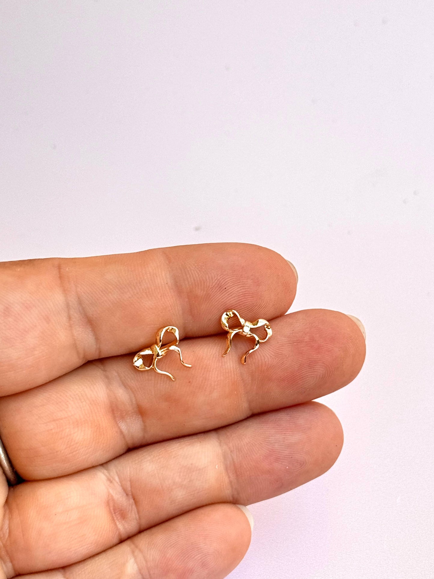 Sweetheart Bow Studs