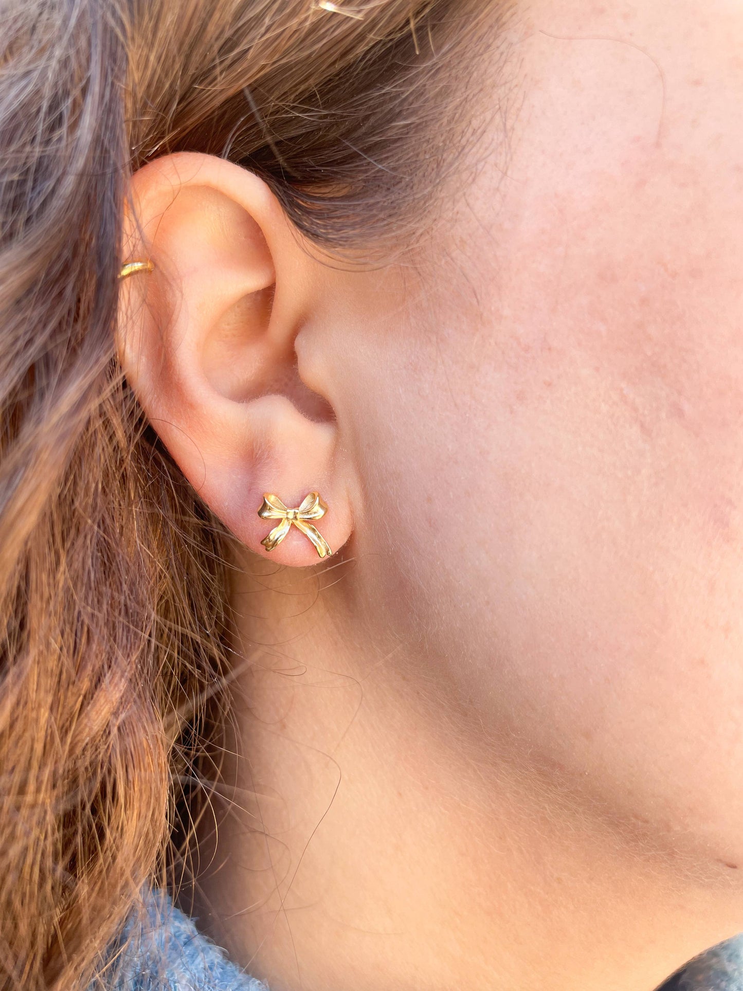 Solid Bow Gold Stud Earring