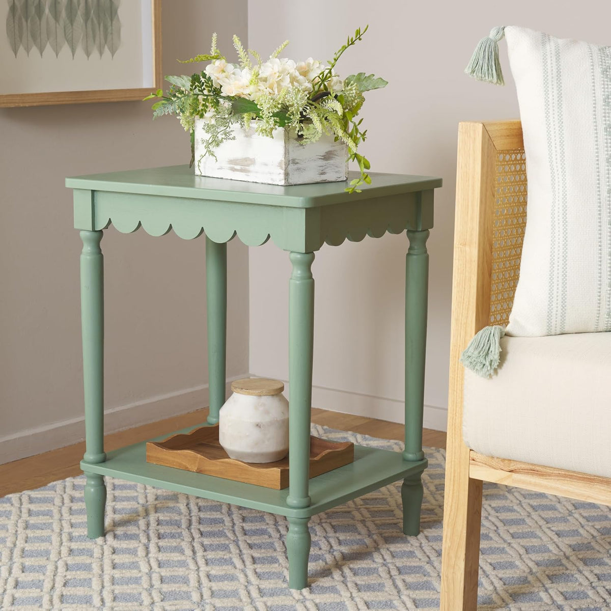 Mattie Scalloped Side Table in Pink