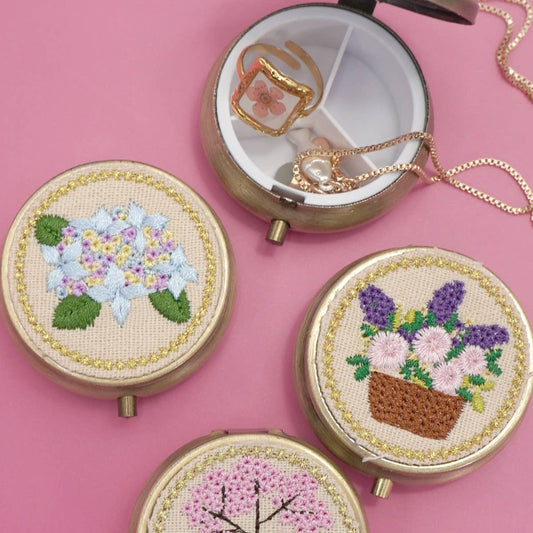 Embroidered Jewelry Mini Case