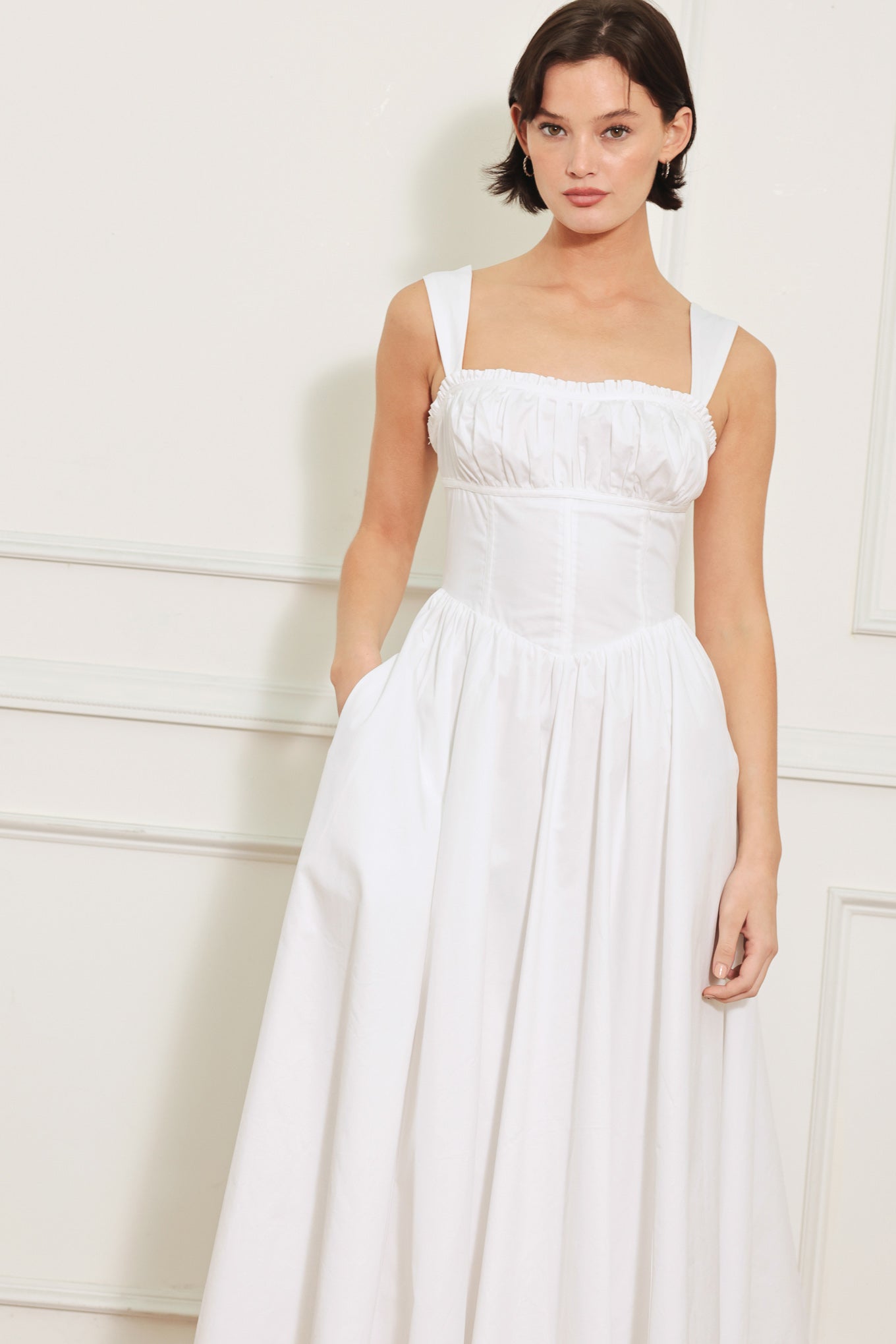 Sweetheart Woven Midi Dress