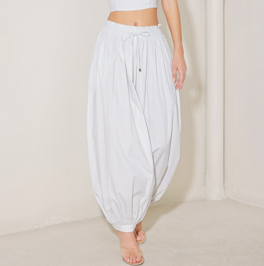 Pacific Woven Balloon Pant