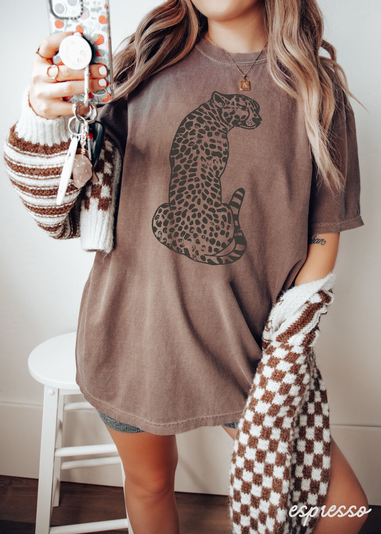 Sitting Cheetah Tee