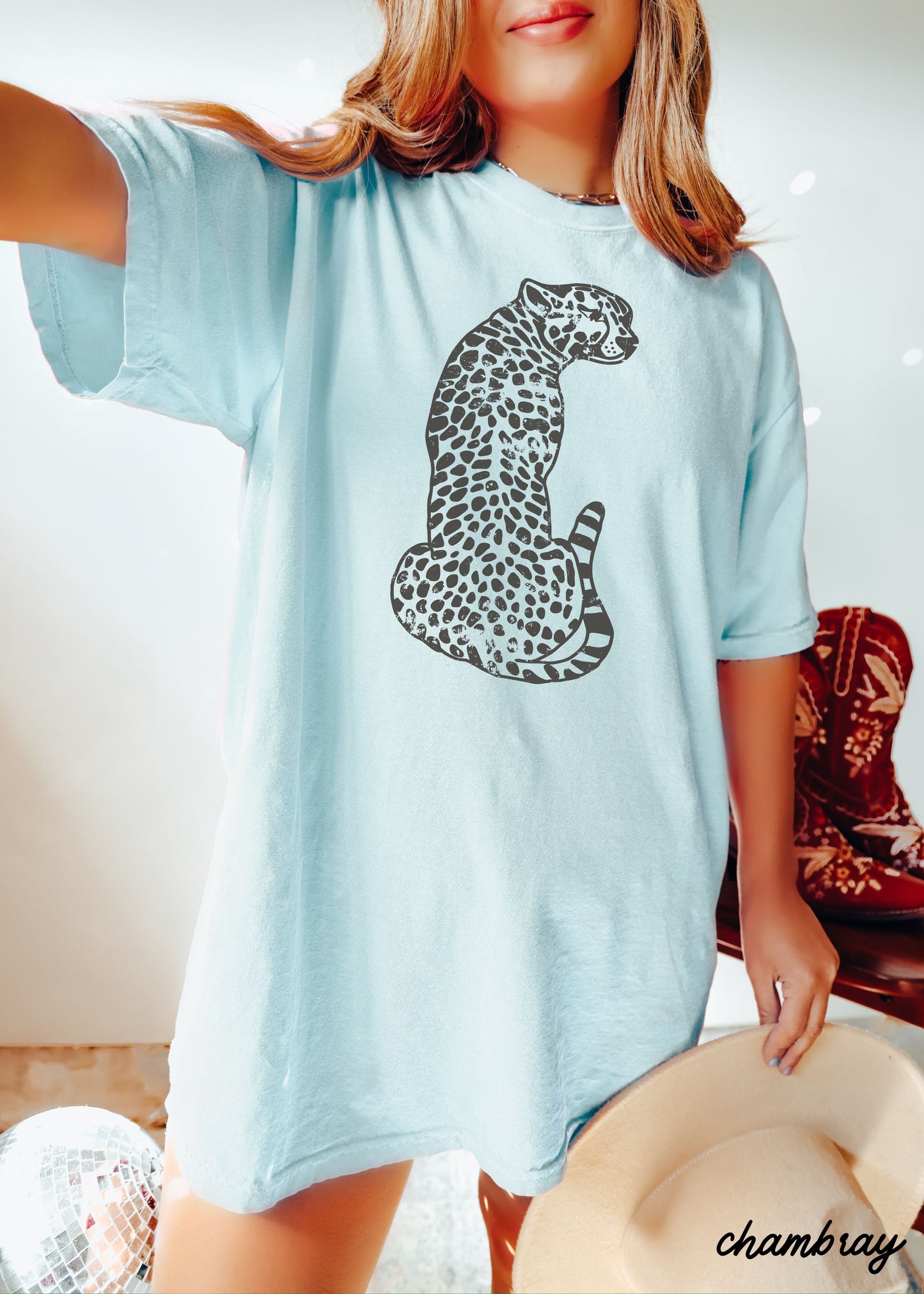 Sitting Cheetah Tee