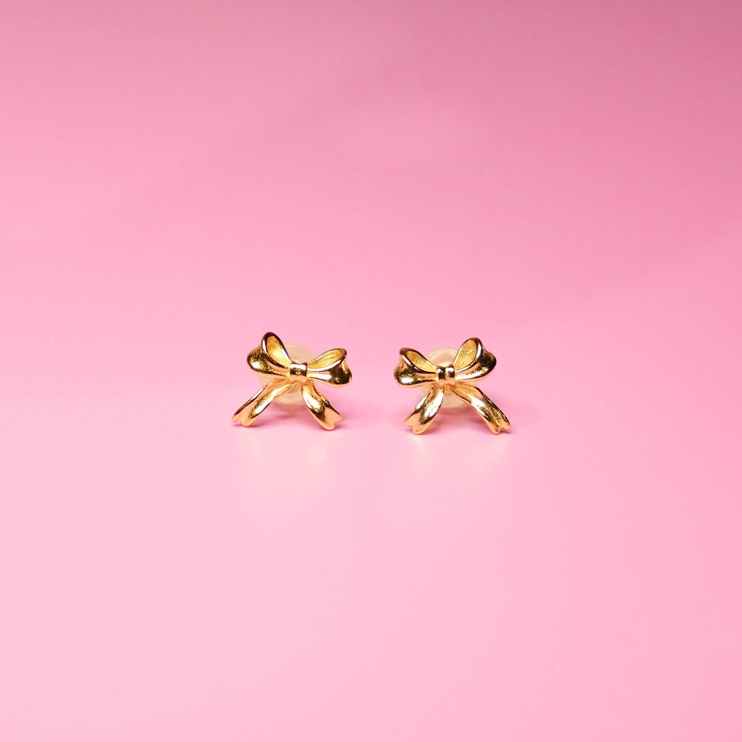 Solid Bow Gold Stud Earring