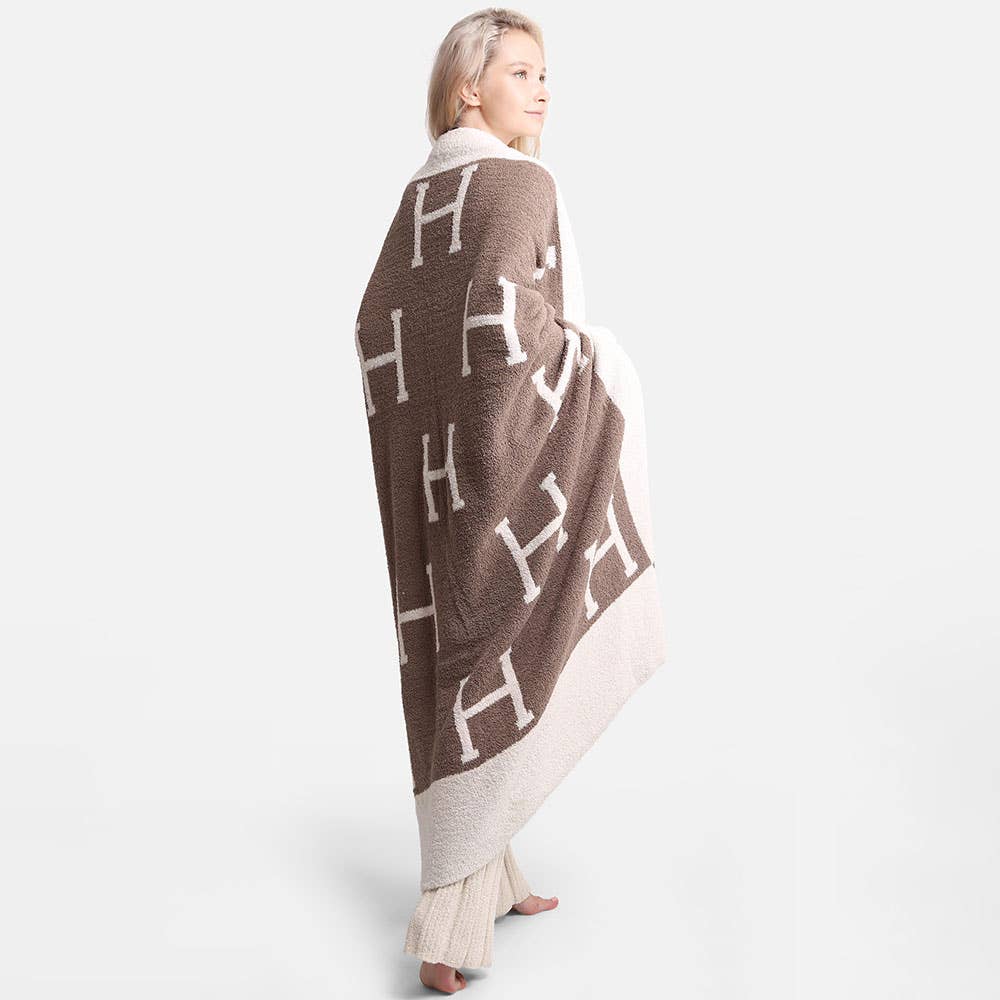 ‘H’ Monogram Patterned Reversible Throw Blanket